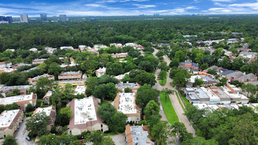 Houston, TX 77063,2100 Tanglewilde ST #312