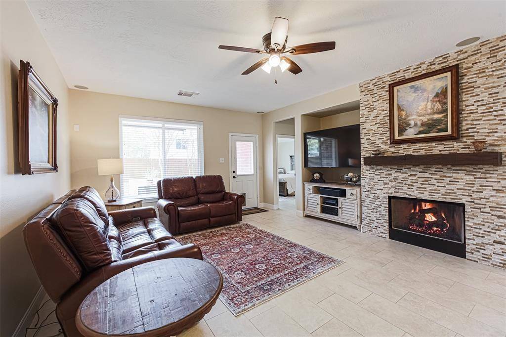 Katy, TX 77494,3034 Glenthorpe LN