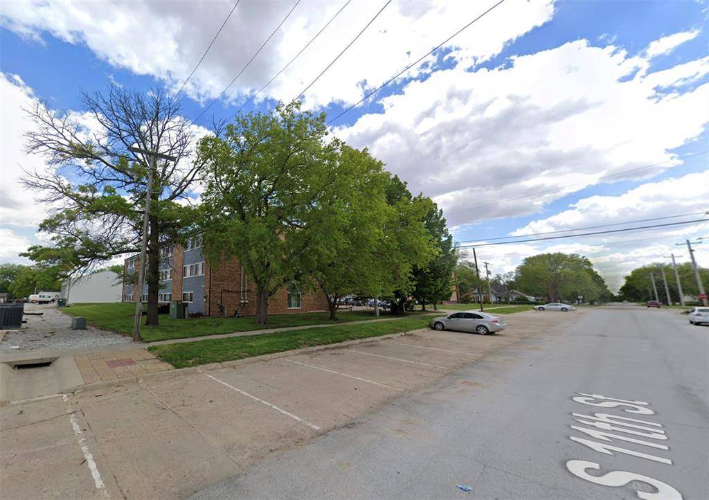 Geneva, NY 68361,123 S 11th St
