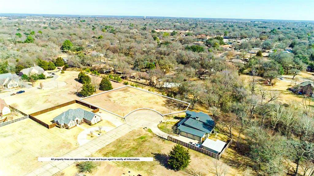 Corsicana, TX 75110,2000 Parker PL