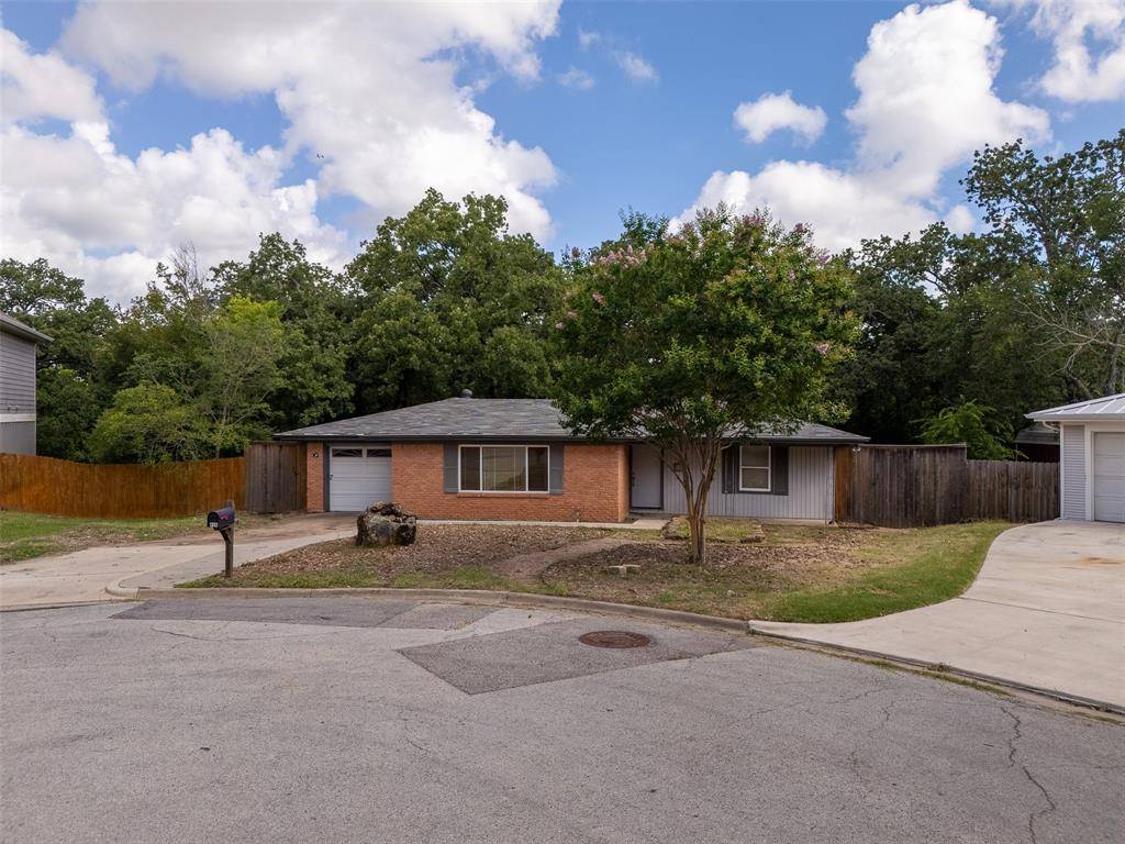 Bryan, TX 77801,406 Woodson DR
