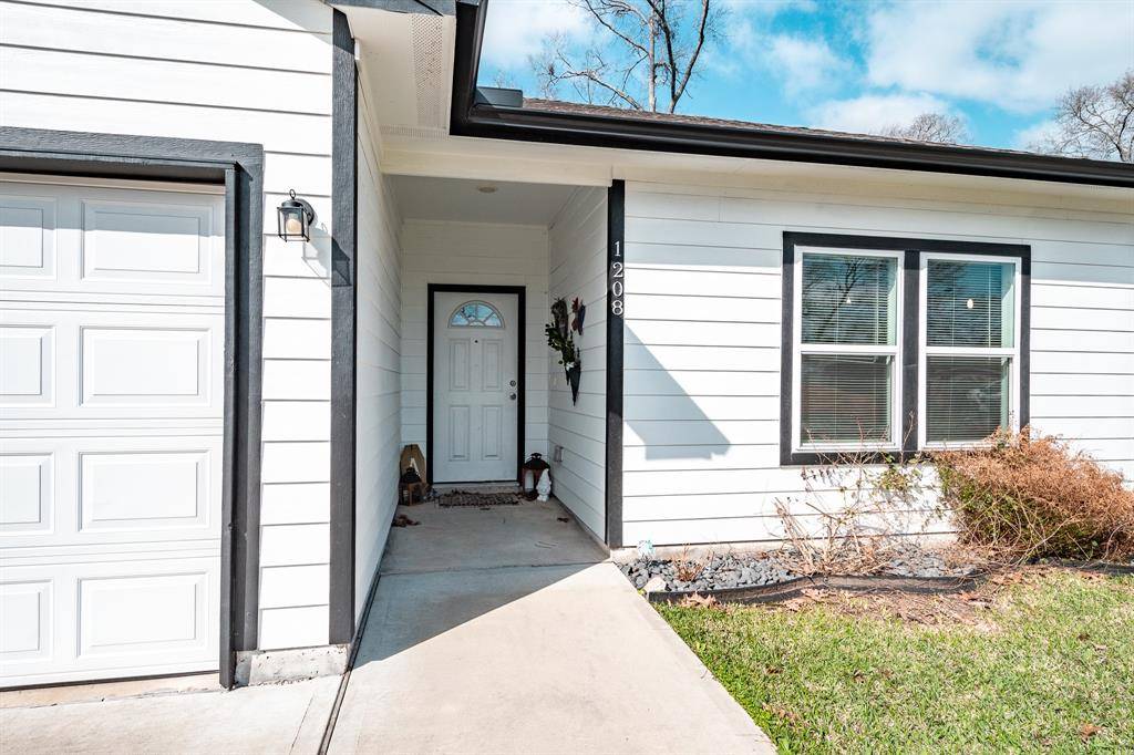 Cleveland, TX 77327,1208 Denison AVE