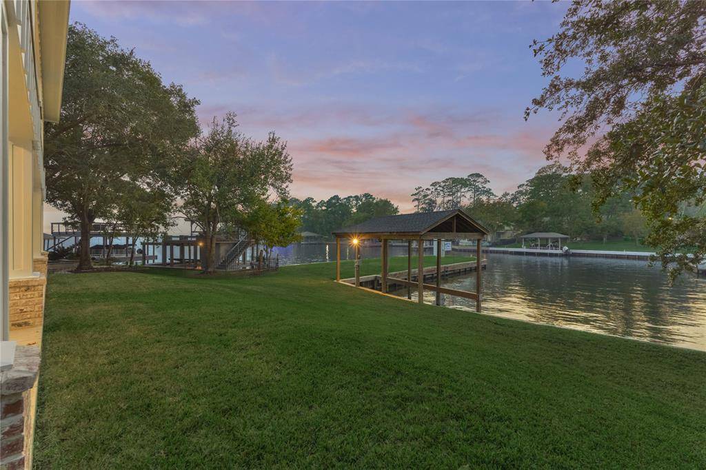 Willis, TX 77318,12424 Lake Vista DR