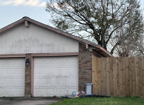 Pasadena, TX 77505,4802 Yellowstone DR