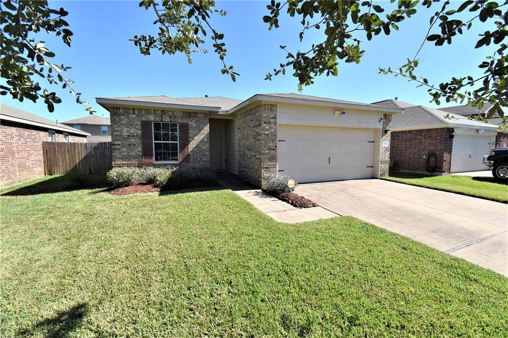 La Marque, TX 77568,847 Driftwood LN