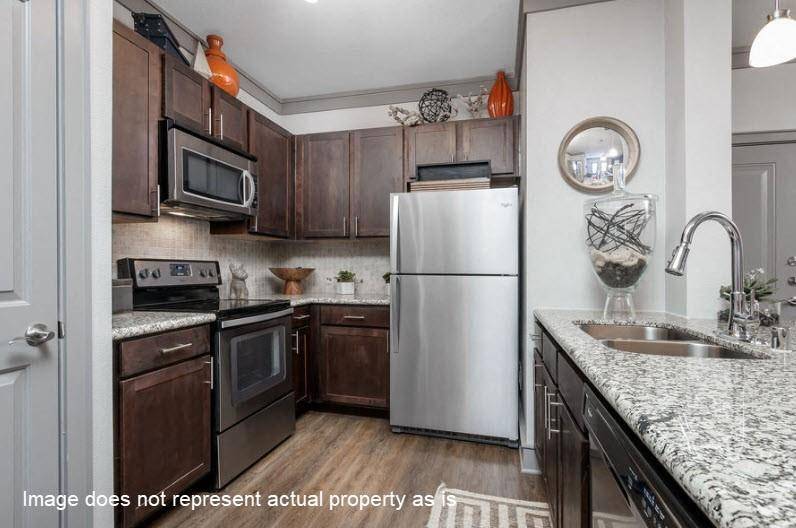 Carrollton, TX 75010,4689-6205 Mustang Pkwy