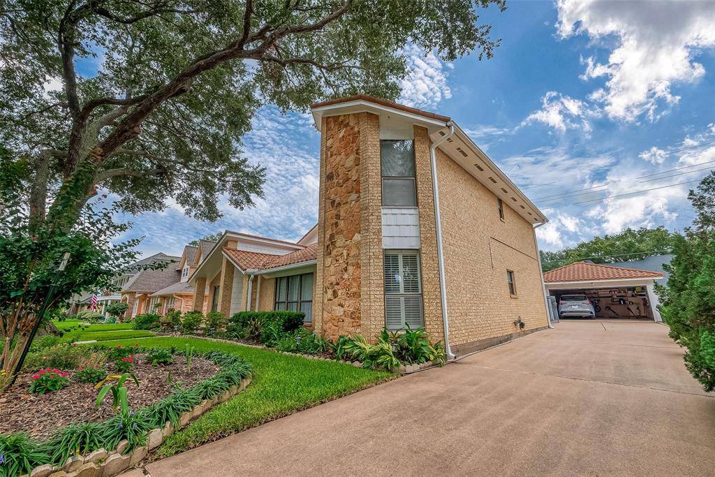 Sugar Land, TX 77478,1755 Carriage WAY