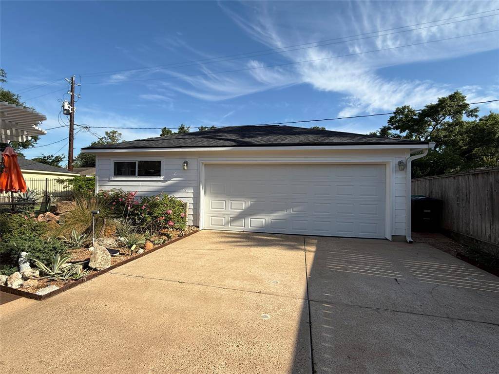 Houston, TX 77096,5615 Valkeith DR