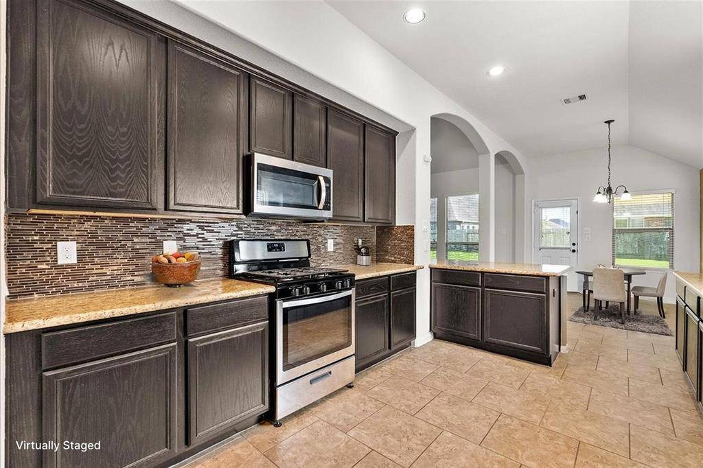 League City, TX 77573,1518 Nacogdoches Valley Dr
