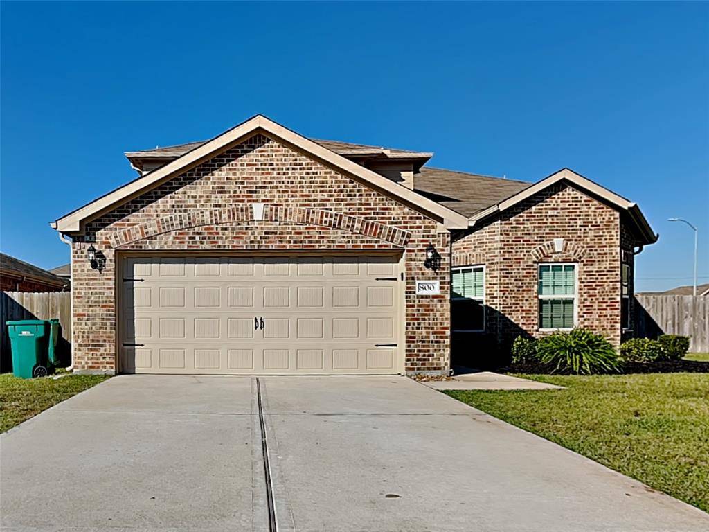 La Marque, TX 77568,800 Painted Bison DR