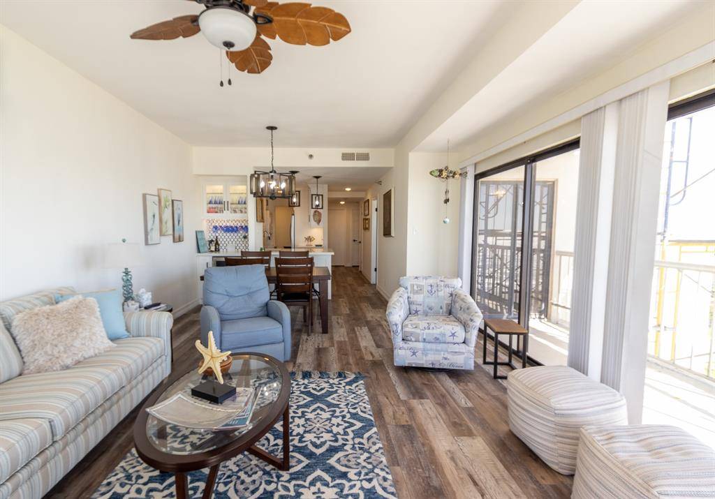 Galveston, TX 77551,7700 Seawall BLVD #701
