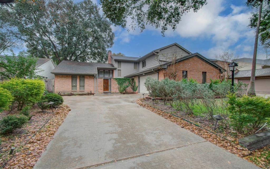 Houston, TX 77042,10315 Meadow Lake LN