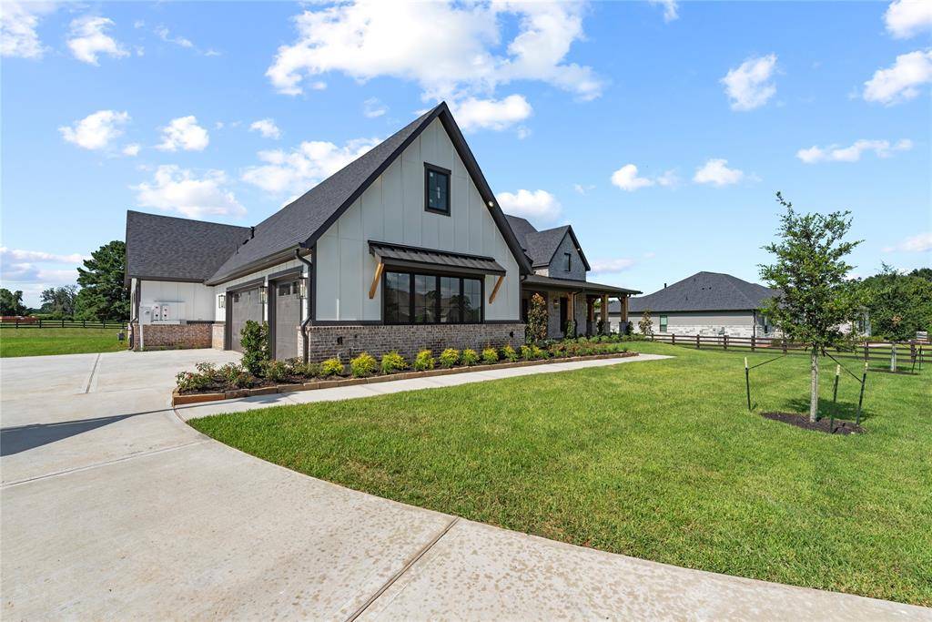 Montgomery, TX 77356,25110 Grace Vista Way