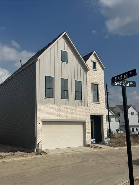 Houston, TX 77055,1718 Sedola LN
