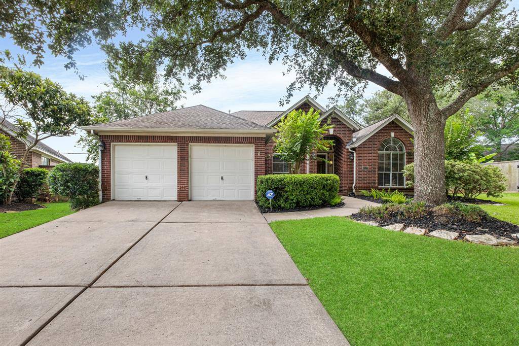 Sugar Land, TX 77479,7522 Orchard Hills LN