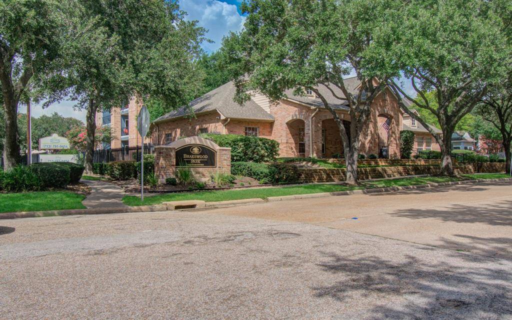 Houston, TX 77030,2255 Braeswood Park DR #323