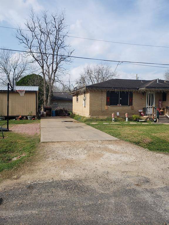 Wharton, TX 77488,215 Oak ST