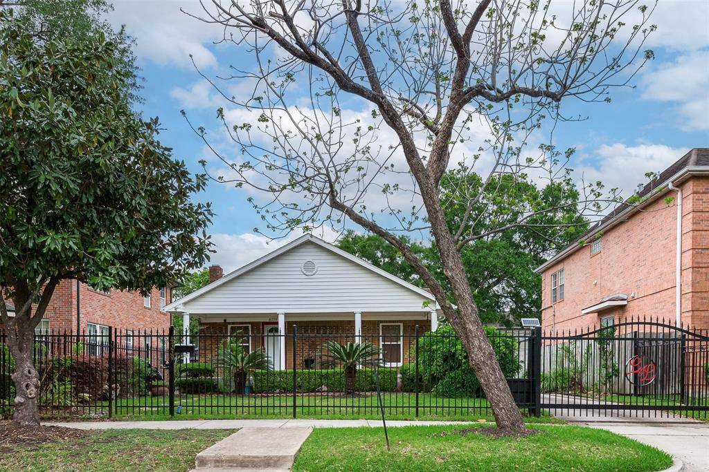 Houston, TX 77023,4339 Pease ST