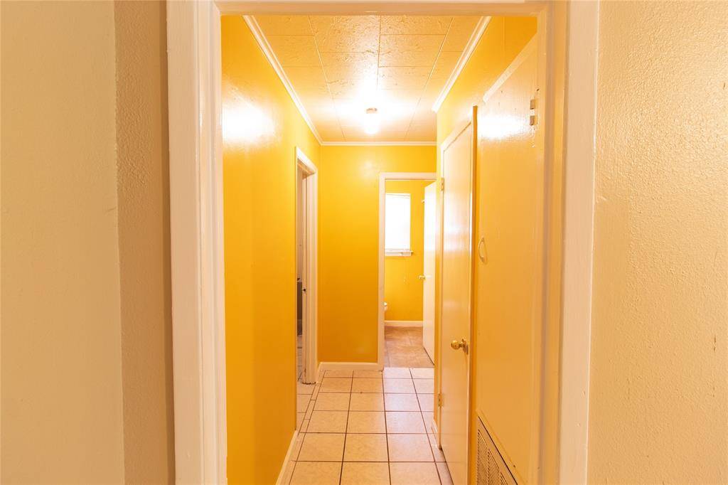 Houston, TX 77016,11214 Lemond DR