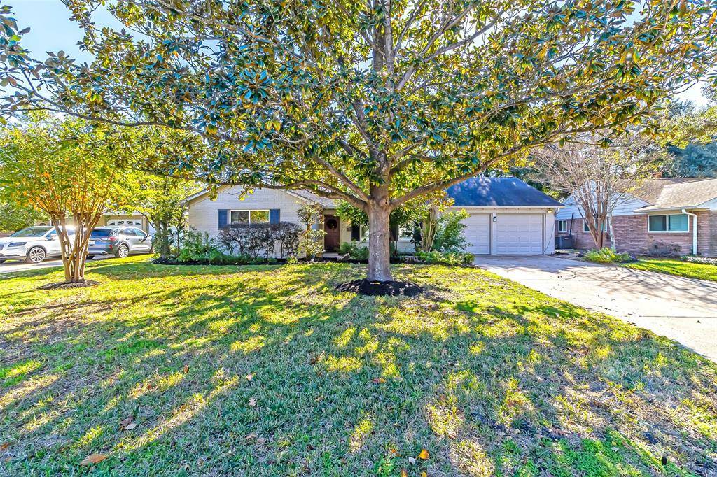 Houston, TX 77063,9631 Meadowbriar LN