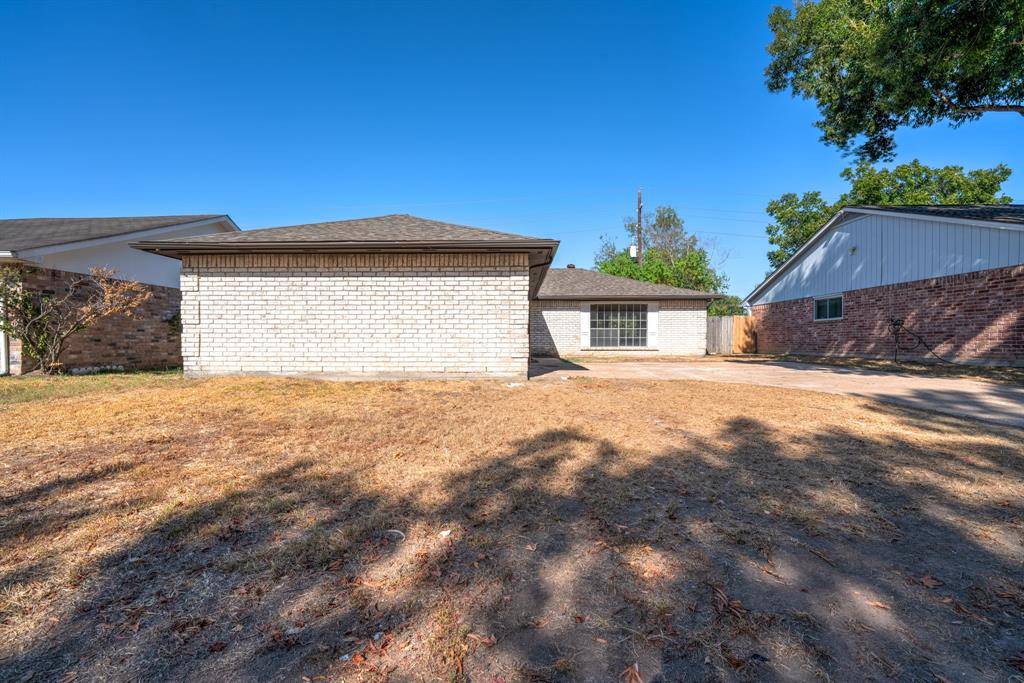 Houston, TX 77095,7239 Skylight LN