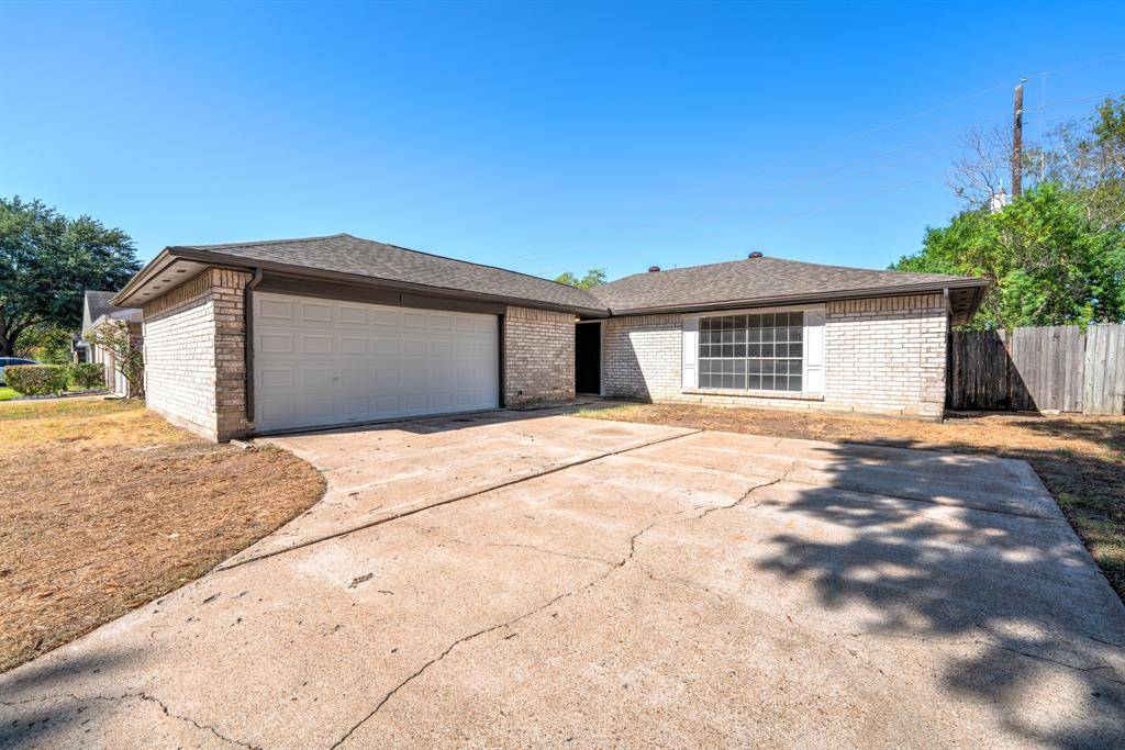 Houston, TX 77095,7239 Skylight LN