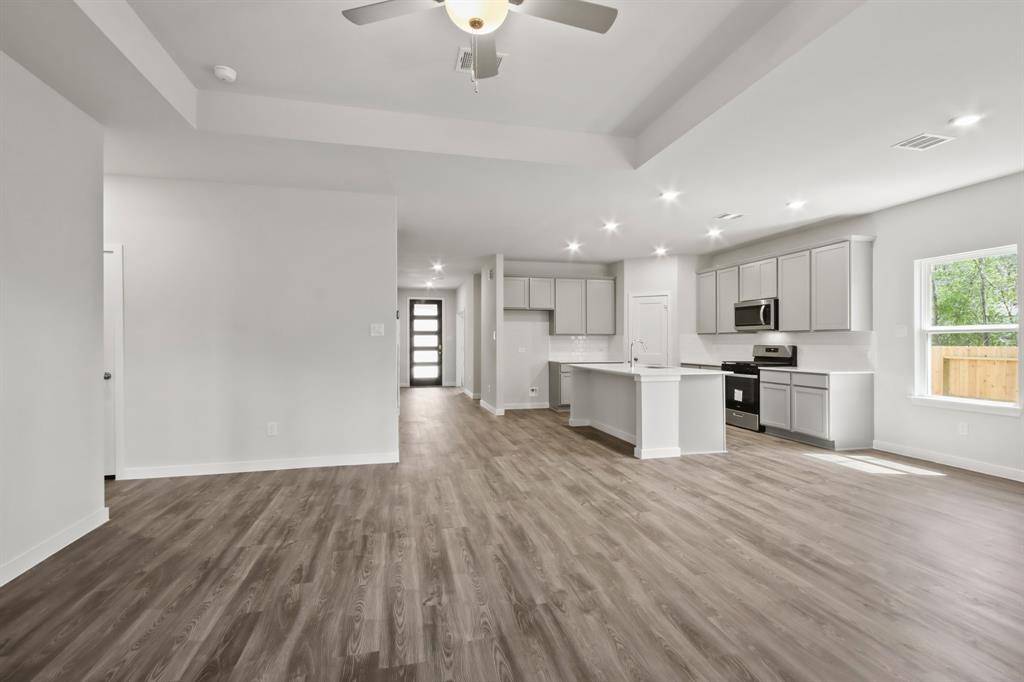 Conroe, TX 77318,209 Bronzewood Terrace CT