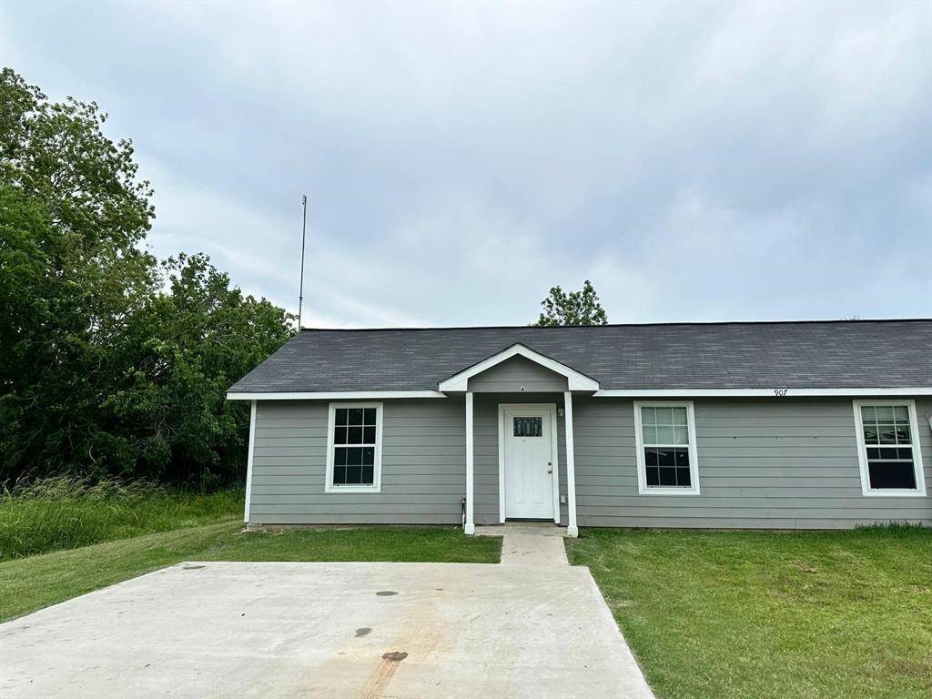 Liberty, TX 77575,907 FM 2830 RD