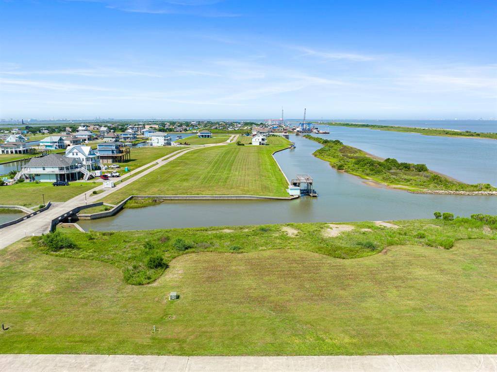 Port Bolivar, TX 77650,1501 Laguna Harbor LN