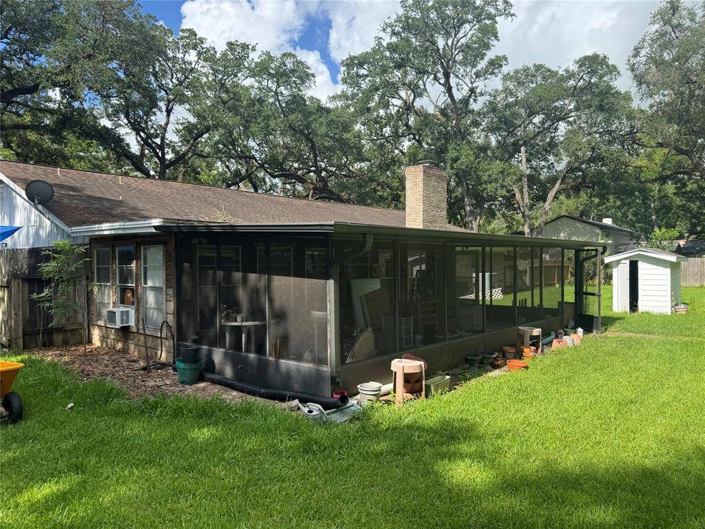 Angleton, TX 77515,620 County Road 698c