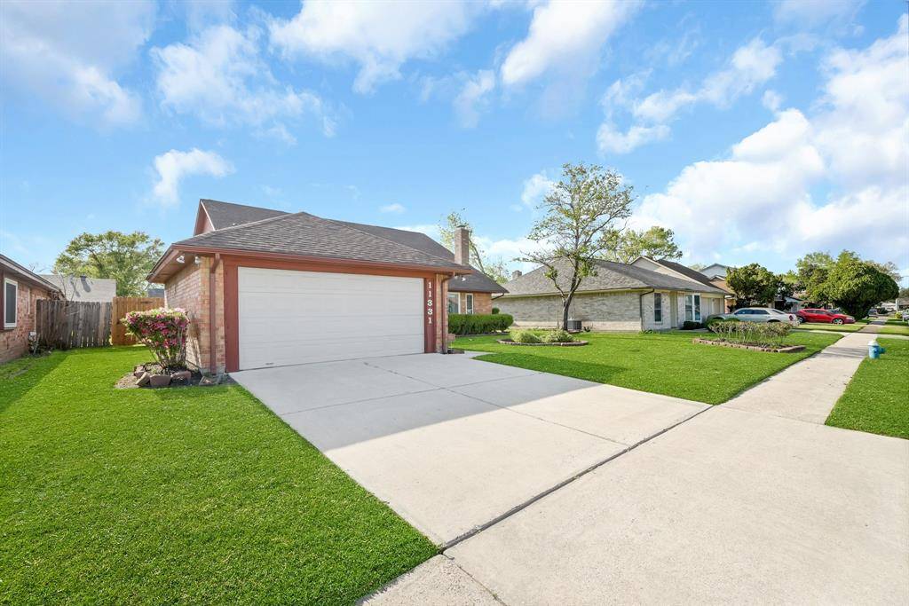 Houston, TX 77067,11331 Lovebird LN