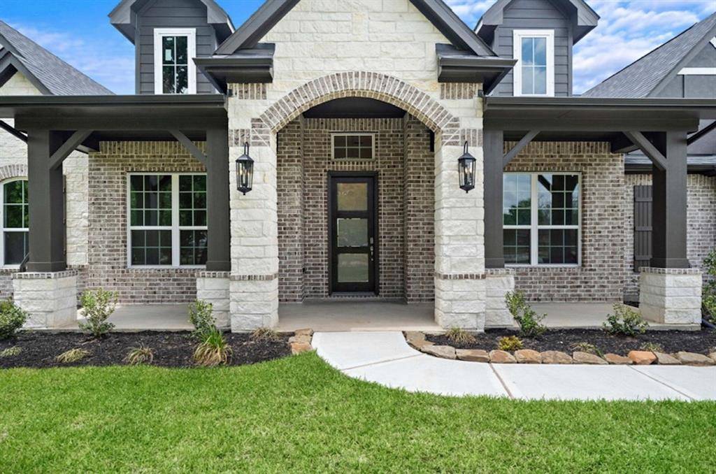 Angleton, TX 77515,902 Redbird CT