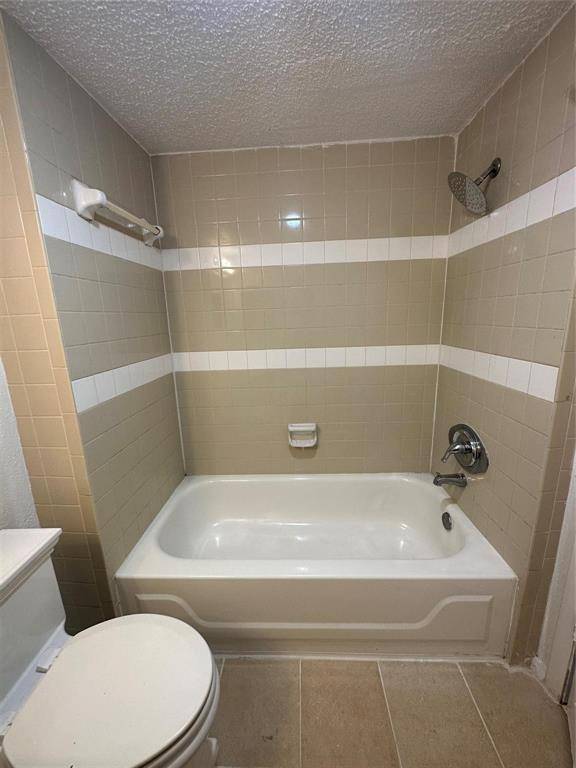 League City, TX 77573,200 Pecan DR #803