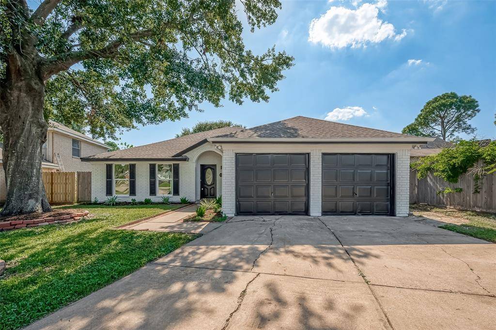 Houston, TX 77095,17523 Saxon DR