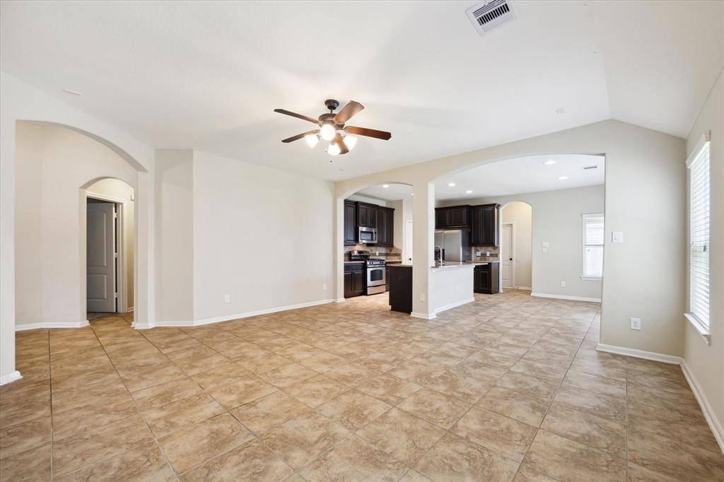 Dickinson, TX 77539,208 Morgan Isle LN