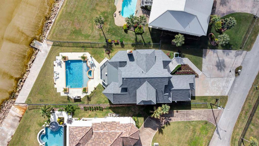 Seabrook, TX 77586,609 Bay Vista DR