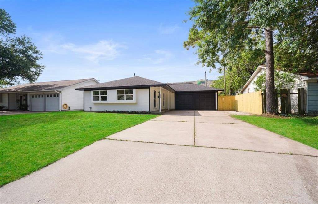Deer Park, TX 77536,202 Sylvia ST