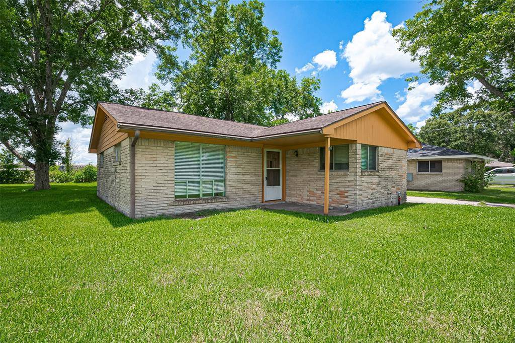 Dayton, TX 77535,208 Sunset Heights AVE