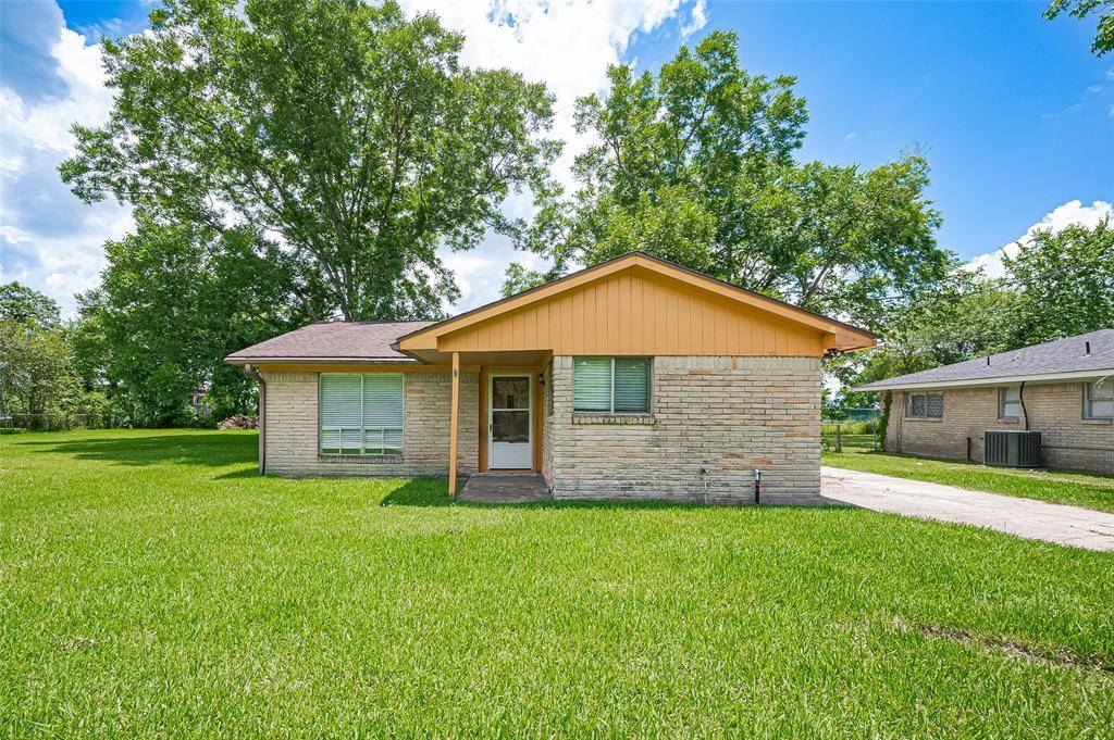 Dayton, TX 77535,208 Sunset Heights AVE