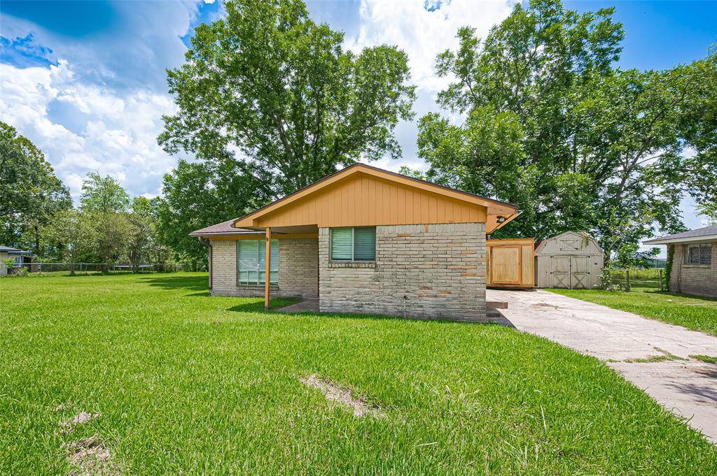 Dayton, TX 77535,208 Sunset Heights AVE