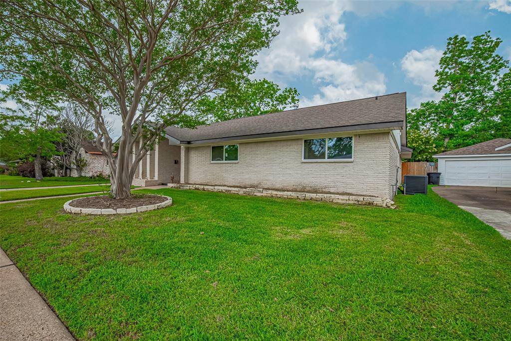 Houston, TX 77096,6038 Dumfries DR