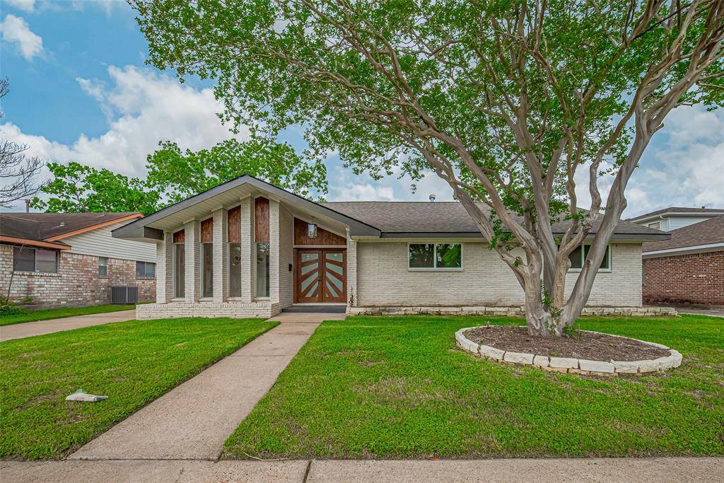 Houston, TX 77096,6038 Dumfries DR