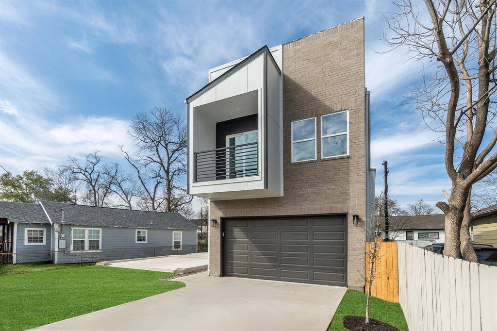 Houston, TX 77020,4425 Noble Street ST