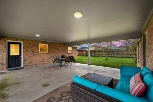 La Porte, TX 77571,702 S 2nd ST