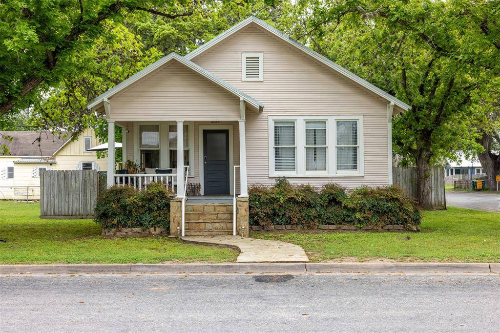 La Grange, TX 78945,261 N Water ST