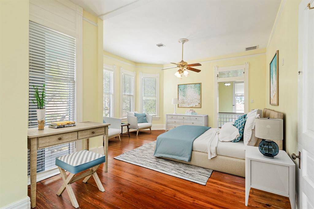 Galveston, TX 77550,1827 Ball ST