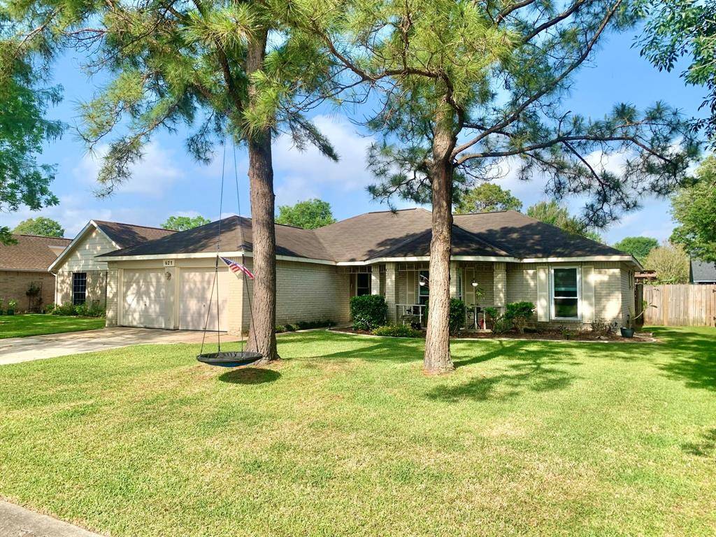 League City, TX 77573,621 Meadowbriar ST