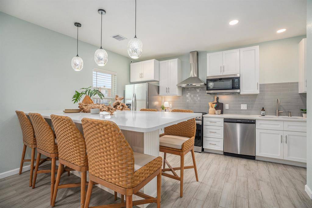 Galveston, TX 77550,1014 11th ST