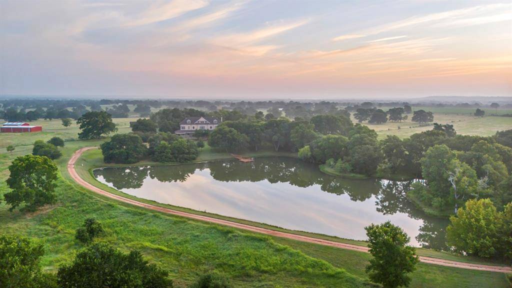 Burton, TX 77835,5955 FM 594