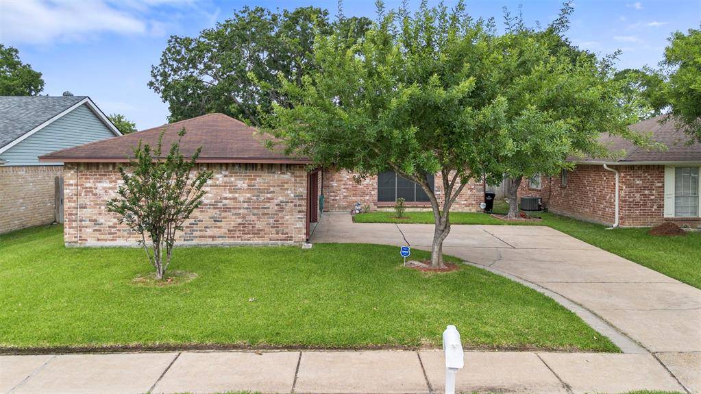 Houston, TX 77095,7335 Crystalglen LN